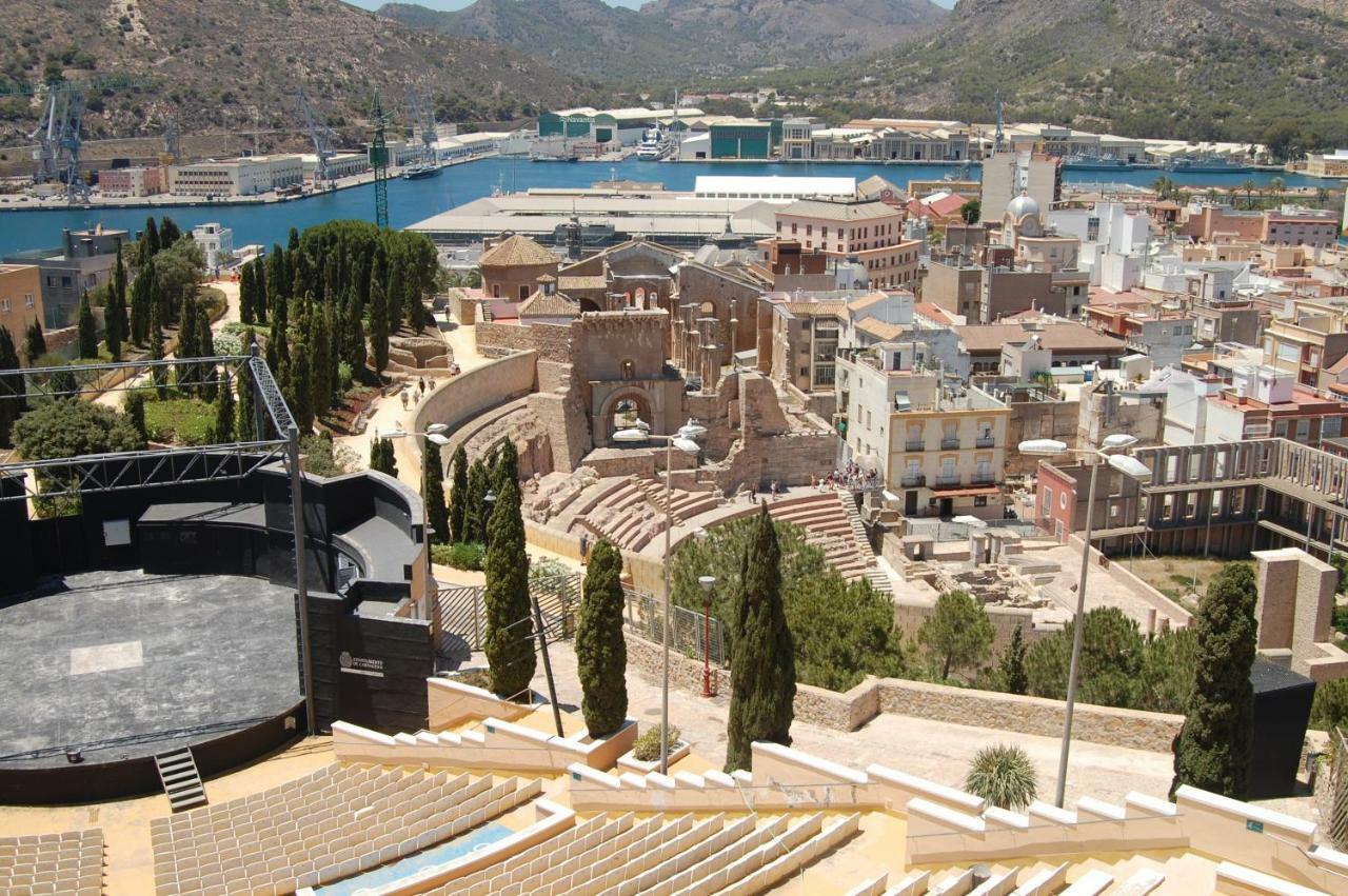 קרטחנה Piso Teatro Romano מראה חיצוני תמונה